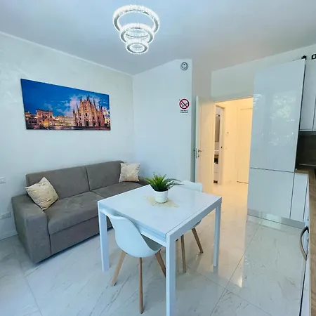 Apartment Aldoka Mailand